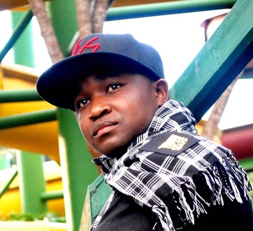 RealMwanga's profile picture. Communication for Development Professional with a strong passion for Operative Visual Design | Human-Centered Design | Loves Documentaries & 📚
