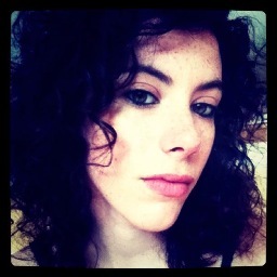 Leemoretti's profile picture. I breathe music. And oxygen.