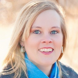 Mom in Business, Blogger, Author, Project Manager
http://t.co/3mGUXQnq
Having face-to-face conversations from miles away!