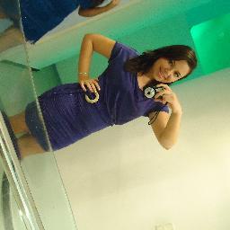 Apaixona pela vida, estudante, canceriana, 18 anos, engraçada, que e louca pelos amigos e ama a familia, que não sabe viver sem seu amor. Siga-me os bons .