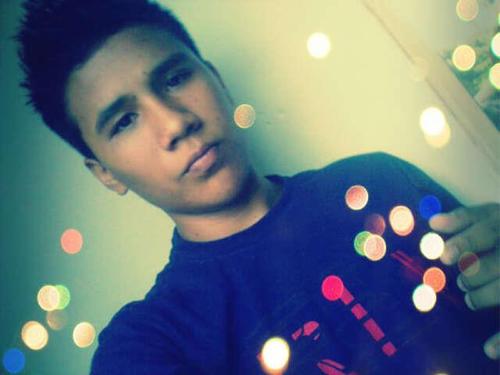 -' Não tento ser melhor do que os outros, só tento ser melhor do que eu fui ontem --' ∞