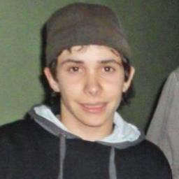 Naipe de artista pique de jogador ♪ http://t.co/xwNKP7zWoo