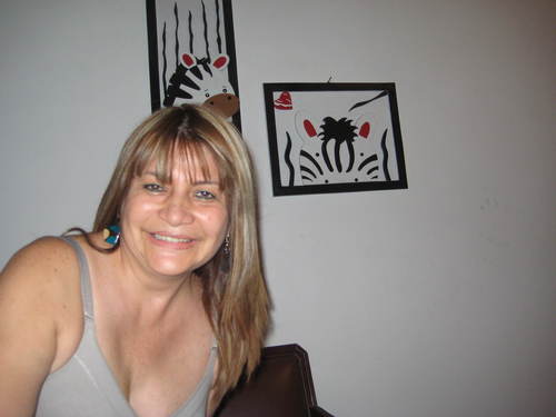 Nací en un entorno de amor por la vida y por ello entendí que soy responsable del verde que me rodea, desde mi aula motivo el cuidado de esta linda pirámide .