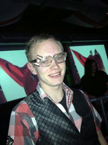 nice lad gets a long with most people likes to party