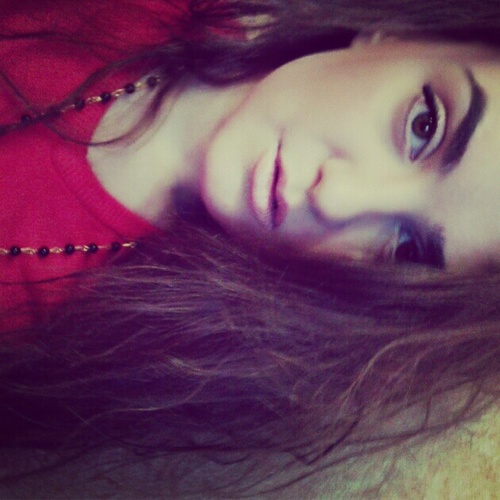 DariMandarinka's profile picture. 