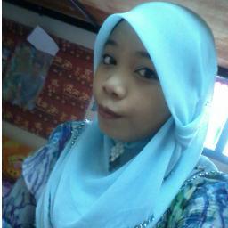 NurSharmieza bt Mohd Zawawi...lahir at hospital besar Terengganu...            12 oktober 1993...wechat ID nursharmieza93...FB Mizza Sharmieza..