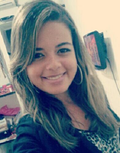 Acadêmica de Enfermagem ... Louca apaixonada por um cavalo possante ..♪