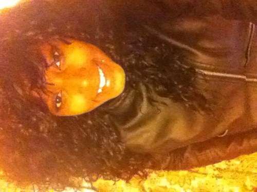 Bisexual , funsized lil shawty , bad nd out spoken now fuck of my twitter as in i dnt have a twitter_