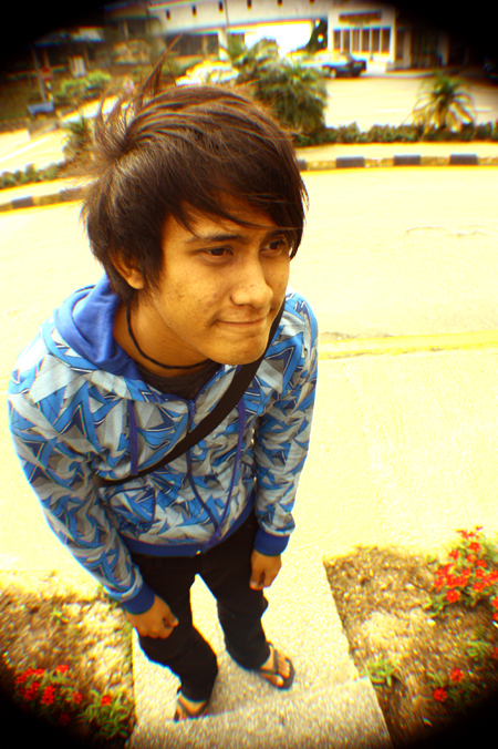 cacad27's profile picture. im acad. hometown kajang. uitm penang. scream, scream and scream!