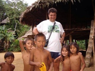 a4c1964's profile picture. ....se non ti faccio domande, perchè mi dai risposte?...