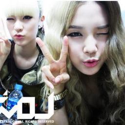 อันยองค่ะ ฉัน เซย์
ลีดเดอร์สุดแซบ และรองมักเน่
แห่ง EvoL เป็นนักร้องนำ
และก็นักเต้นหลักค่ะ
ฟอลมาคุยกับเซย์สิค่ะ แร๊วคุณจะรักเซย์
#FamDd @FamilyDd_sed#