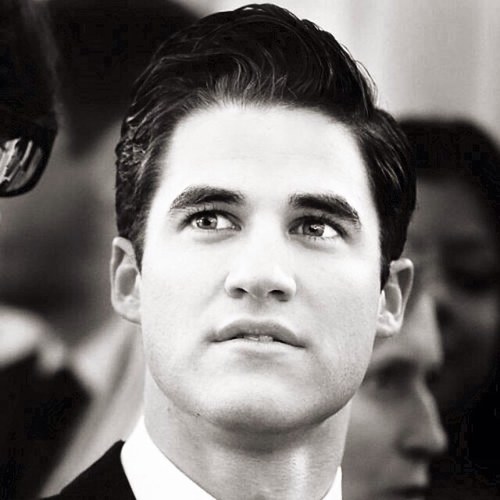 VanilleGleek's profile picture. Hello,I am a very big fan of Glee and I am also a very big fan of @DarrenCriss!!!I love Klaine 4 ever!!!Darren!!!