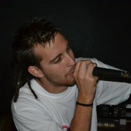 DagerMiller's profile picture. MC y escritor alicantino. Paranoico y bien vestido. YOUTUBE: http://t.co/acKkDYLK SOUNDCLOUD: https://t.co/zWr8QCik