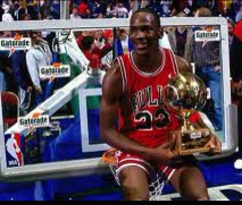 ArchyMefoo's profile picture. Life with no meanin is like uh sky with no clouds