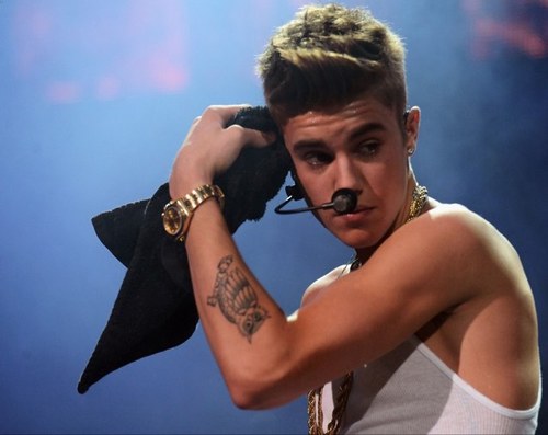 #TeamBieber As Long As You Love Me *.* 100% Belieber FOLLOW BACK BoyBelieber