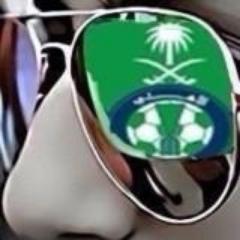 غَرِيبُـهٌ هالدَنْيَـا مالها صَاحِـٌـبِ من لآيرى ـآ في قربي[مكسبآ لهـ] فآنآ لآ آرى ـآ في بعدهـ[آيّ خسآرهـ]♥