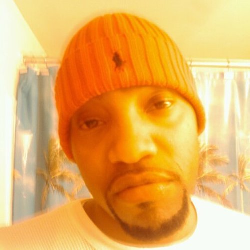 Co-founder of Y.B.pOor ent..with Squad mass repping,Southwest  philadelphia #$corpio so u kno wanna kno more YouTube me kese ybpoor!!!!