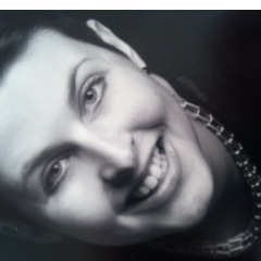 ine_vd's profile picture. Passie voor mensen, lekker eten, veel projecten, bezige bij, zotte doos,... overgoten met een portie creativiteit... that's me :-)