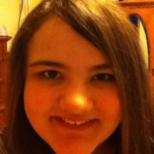 Hey my name is Hope! Im awsome. In a relationship!! I go to Matewan Middle School!!Follow me i follow back! Ask me anything!!