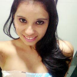 Estudiante de medicina cerrista de corazon lunatiica! ♥ hija de Dioos.