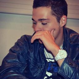 18 F*cking years/Basketball All Day/Follow moi et tu vas unfollow direct #joke/#Vispourtoipaspourlesautres