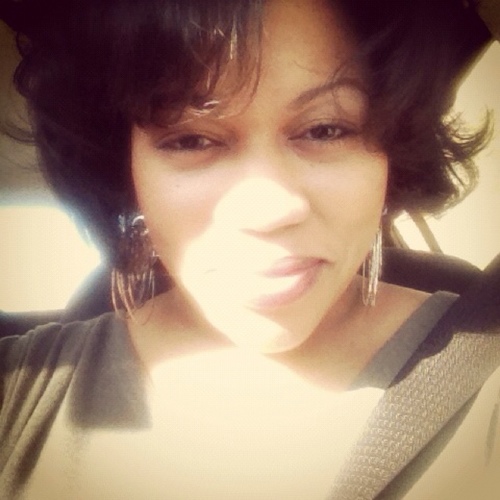 Live, eat, sleep comms. Mom of two. Wife of one. DC based. Chicago born and raised. Tweets are my own.