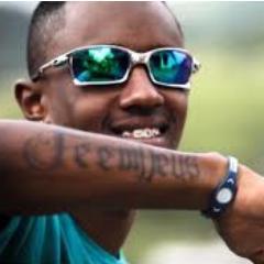Novo FanClube Dedicado Ao Meu Idolo @Mcdedee
Criado Dia : 02/02/2013  Fc Oficializado - Ela Corre Na Areia Da Praia E Bate Com O BumBum Na Água ♪