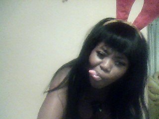 BitchCharma's profile picture. 