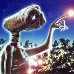 Gostas de ufologia? Viste com os teus próprios olhos um extraterrestre? Sabe todas as notícias sobre OVNIS e Extraterrestres...Segue-nos!