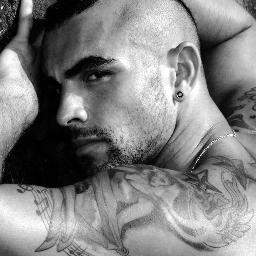 EvilKingOHearts's profile picture. Once timid, but no longer. I will chop your head off with a swing of my axe -smirks-  [RP||EC]