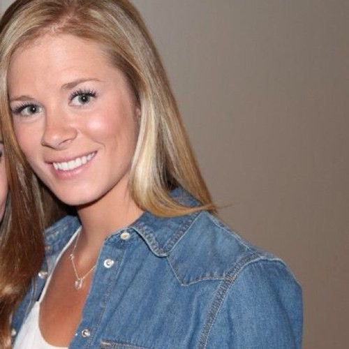 frannieAD's profile picture. 