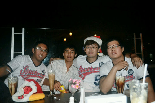 CekzCliff's profile picture. 