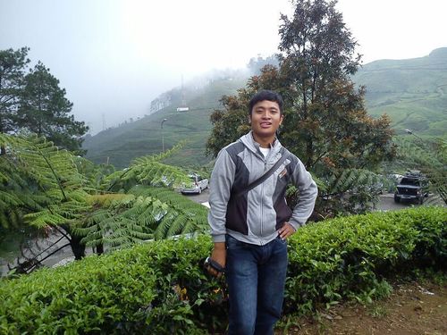 Kadang Orang Ga Suka Apa Yang Kita Pilih, Kita Adalah Kita Tetap PEDE Pada Pilihan Kita, Karna Bersama Ga Harus Sama #BeYourSelf |
