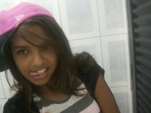 ''se fosse pra mim escolher entre VOC e o SORRISO escolheria vc,pois sem vc naum posso sorrir...''