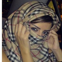 السلام عليكم 
انا سارة عمري 29 سنة مطلقة ومشتهية :)
احب السحاق والنيك الجماعي هل في احد جاهز ؟