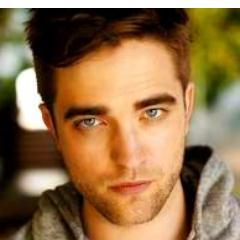 amo a Robert Pattinson es relindo muak te amo Rober