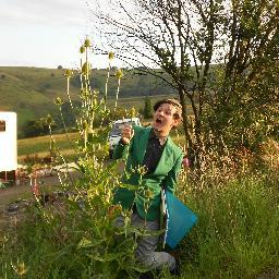 Deramore Hutchcroft ecotectural designer and owner of @AKAcommunity and #InvisibleHomes contact me if you have the urge to build ECOanything!