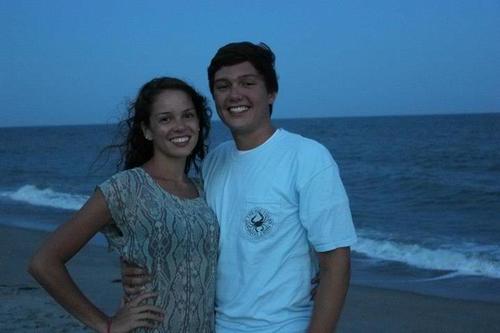 garlandpetty's profile picture. 