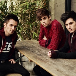 We are Just For Tonight. Matty, Matt and Dan. :)
@RollUpHills @MattLonsdale @DanLonsdale