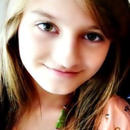 ooooi prazeer, Ana Julia Monteiro Cooper, teenho 12 anos, corinthiana, cuurto roock.. Seegue ae sigo de volta! *.*