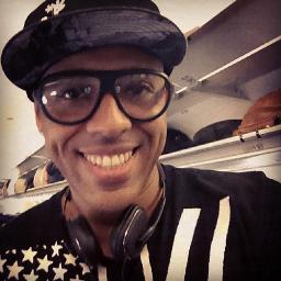 Ao som do Koringa ninguém para de dançar ♪