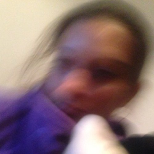 sil84hel's profile picture. 