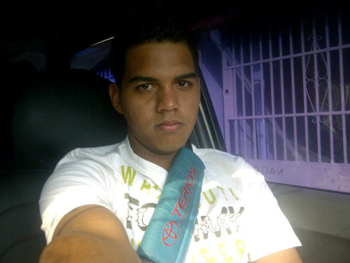 soy de mcy palo negro soy una buena persona y bueno busco amistad