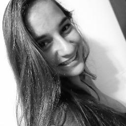 BiiaFigueiiredo's profile picture. 