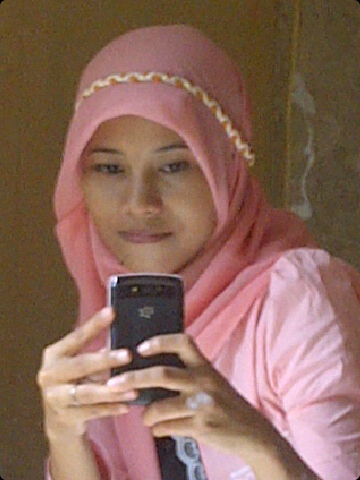 | moody | humble |stalker |  Instagram,  path, LINE, skype : TrieGulali♥