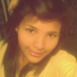ven y envuélvete en mi mundo,                               sígueme y te sigo *___*