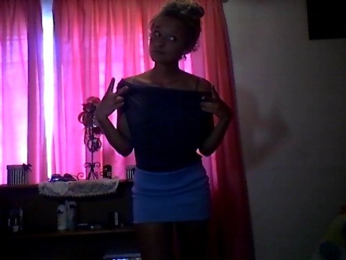Beauty pageants and surfer girl --that's the shiit I love•