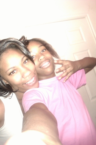 I'm blessed to have God a hubby, 4 kids. n my life n thats all that matters thats where my loyalty lies