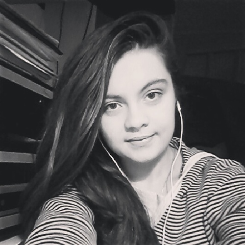 Alexandra_Lexii's profile picture. Hi ! My name's Alexandra and i'm from Romania.I am a #Directioner :) ! Follow me and i follow you back :) xx !