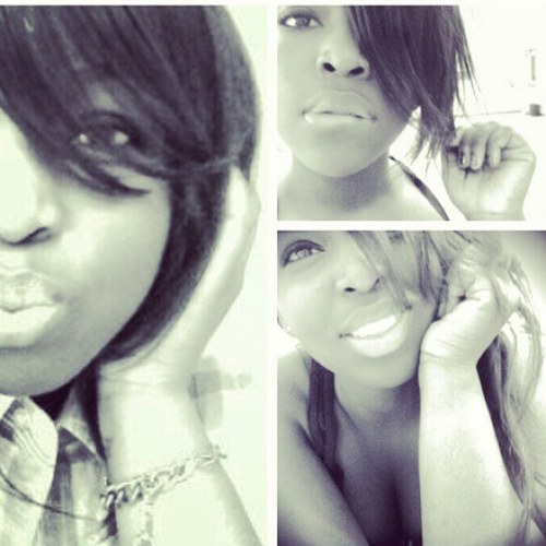 Young, fly, rich chick, ask ya boi bawt mee;)